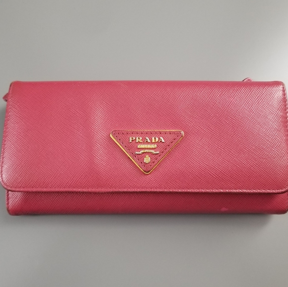 PRADA Beautiful Long Bifold wallet Italy - Picture 1 of 16